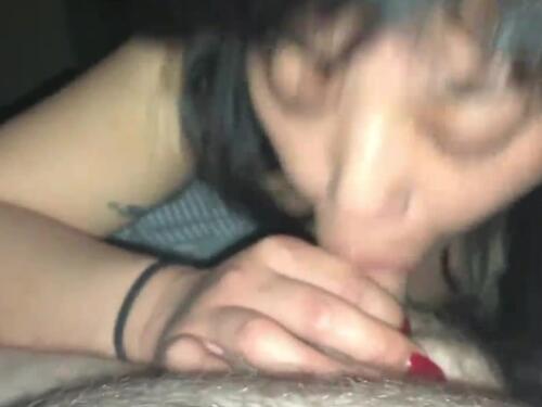 Asian girlfriend suck me and I cum in her mouth