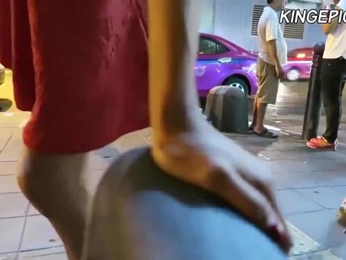 Asian sex tourist tries bareback sex with young Thai girl