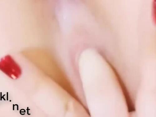 Hannah's first Time with a Man - Luxury Girl - Luxury Girl