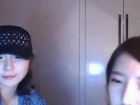 Kiwi Fucks Two Fans Live At A Show - Hot Asian Blowjob