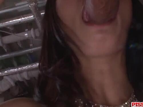 Mai Asakura's first time in porn gets a big cumshot to the face