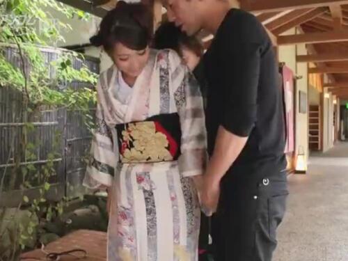 Eriko Plays with her Pussy