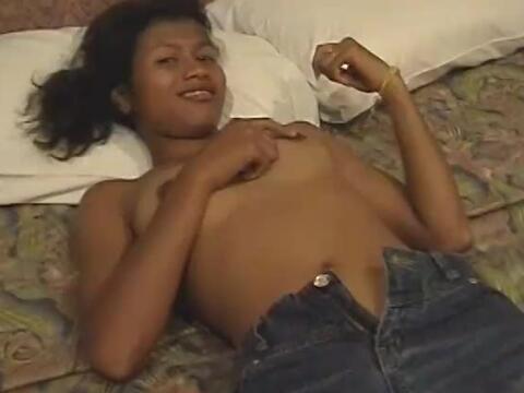 Petite Chinese Girl With Huge Vagina Gets Creampie From BBC