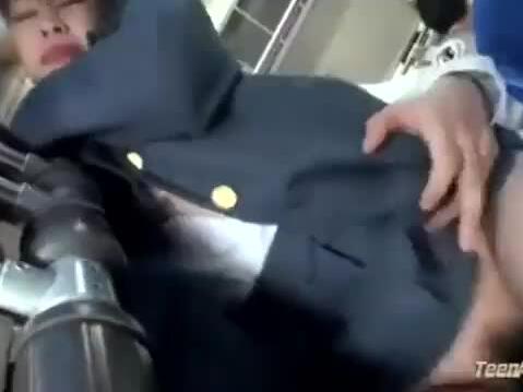 Big ass ebony gets a nice chocolate facial from her master