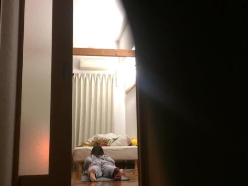 Nana rides on all fours while she's jerking her boyfriend off