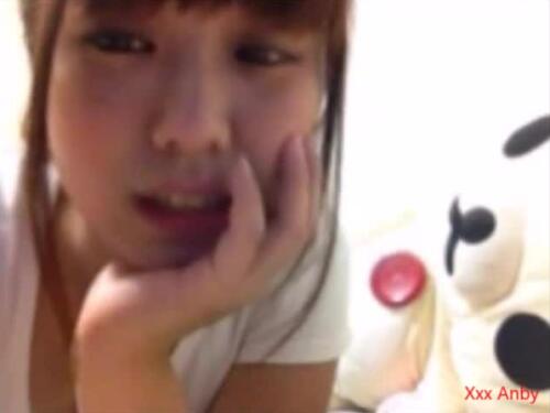 Girl On The Phone With Her Friend In The Bathroom - Hina Tokita - Amateure