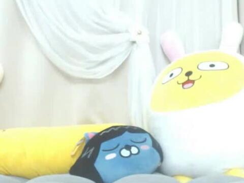 Cute Korean Girl Bounces On A Big Cock