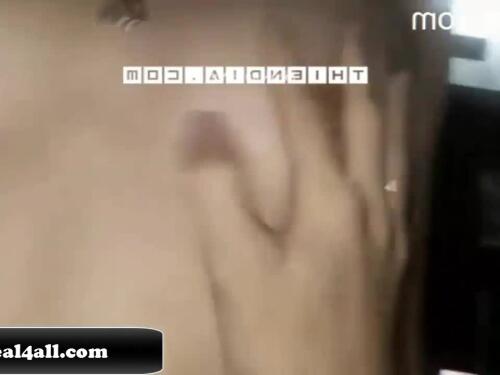 Slut Asian teen gives a nice big cumload in her mouth