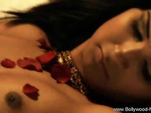 Sunny Sexy Indian Teen Dance Naked