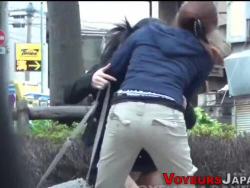 Horny asian pissing in public for a stranger