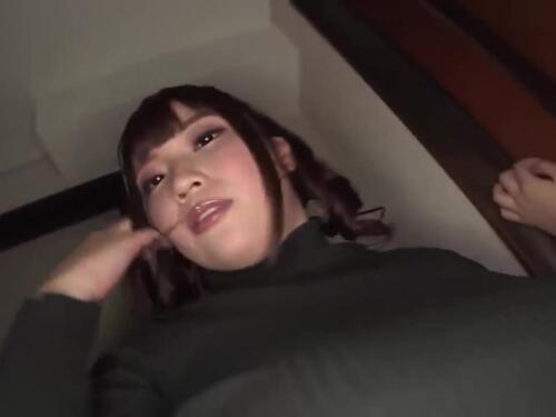 Hitomi loves to fuck big dicks in her nice pussy