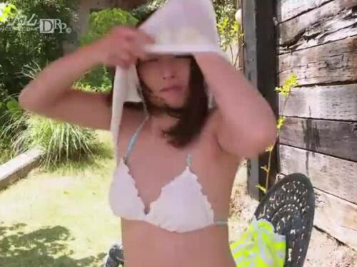 Akenadashi is a beautiful Japanese girl who loves the taste of cum