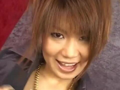 Massage Rooms Japanese amateur Asian with hairy pussy gets wet
