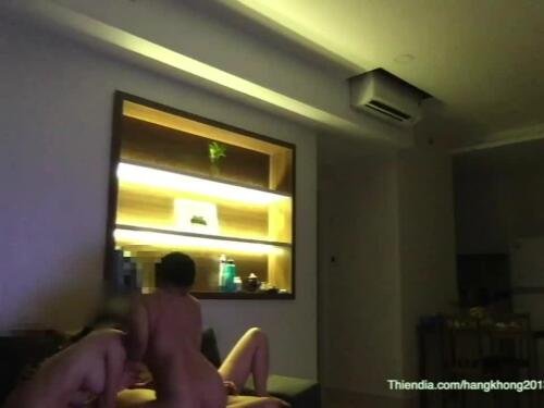 Thiiteo Girl Seduces and Fucks With Her BF
