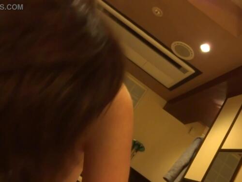 Horny Asian woman Akari gets big hard nipples pinched