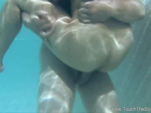 Exotic Asian MILF Kalina Erotic Oil Massage