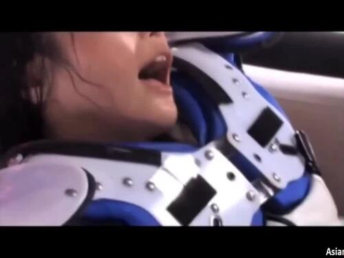 Sex Machine Bangs Ayumi & Machine BF - Euro Teen Ayesha & Robot